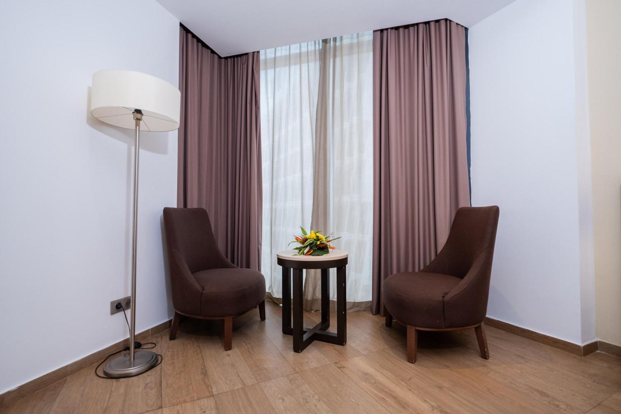 Azalaï Hôtel Abidjan Kültér fotó