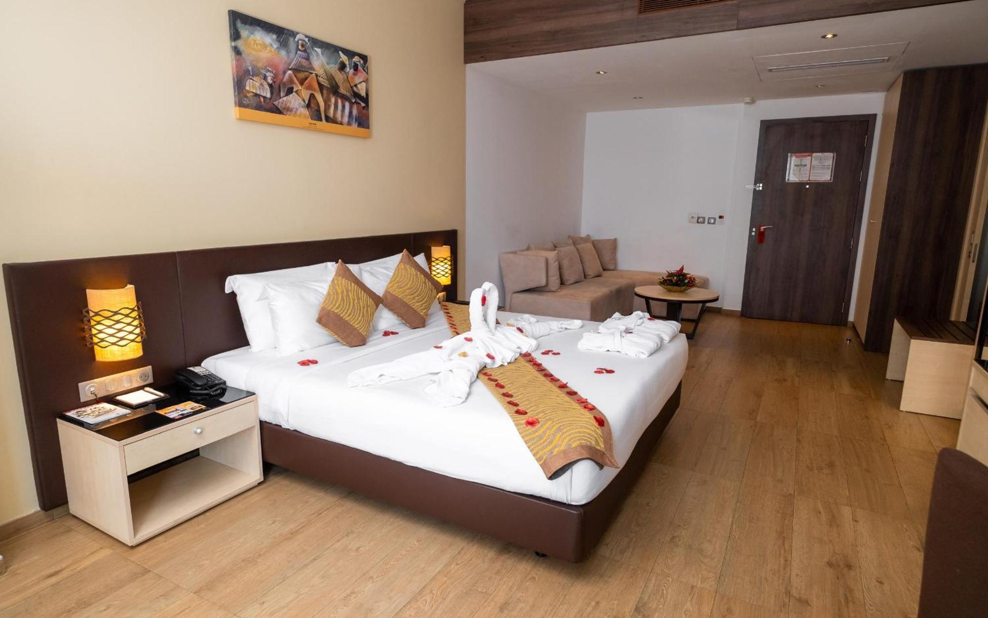 Azalaï Hôtel Abidjan Kültér fotó