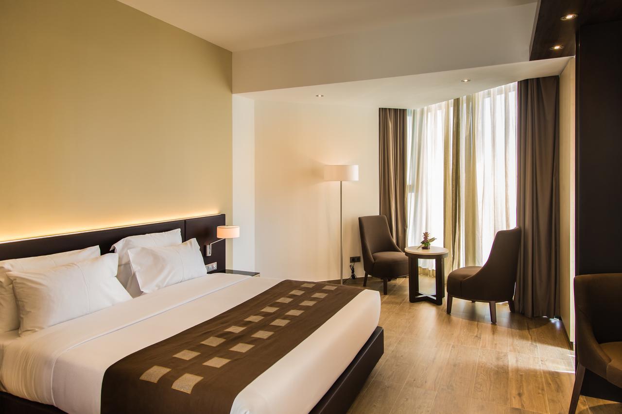 Azalaï Hôtel Abidjan Kültér fotó