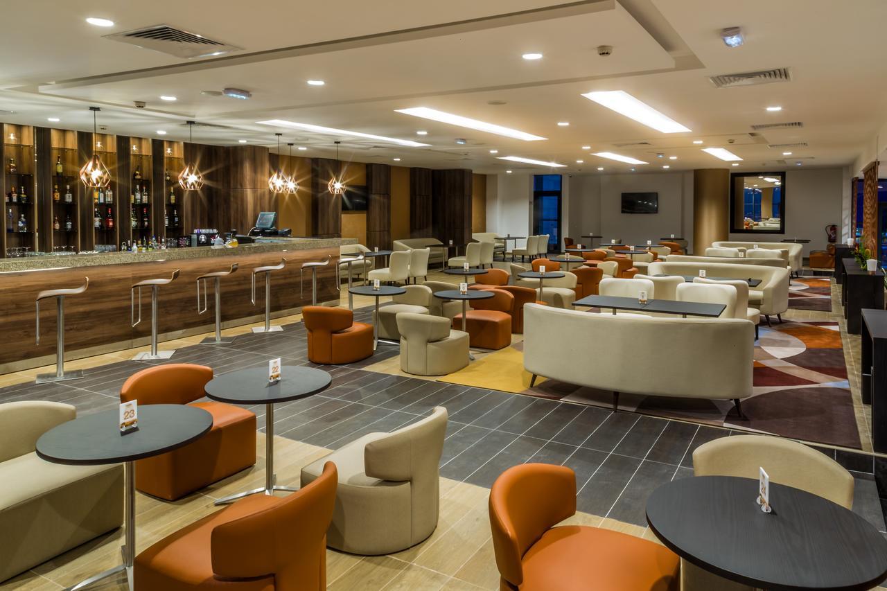 Azalaï Hôtel Abidjan Kültér fotó